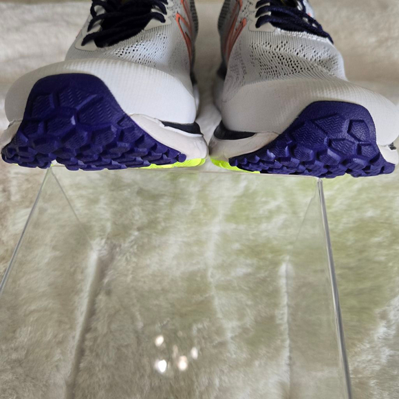 EUC Women's New Balance Fresh Foam 680 Running Shoes size 8.5 W680LW7 - Picture 8 of 14